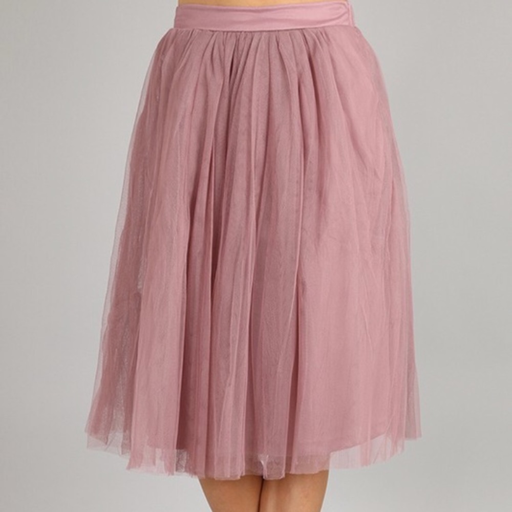Last one! Mauve tulle long midi skirt